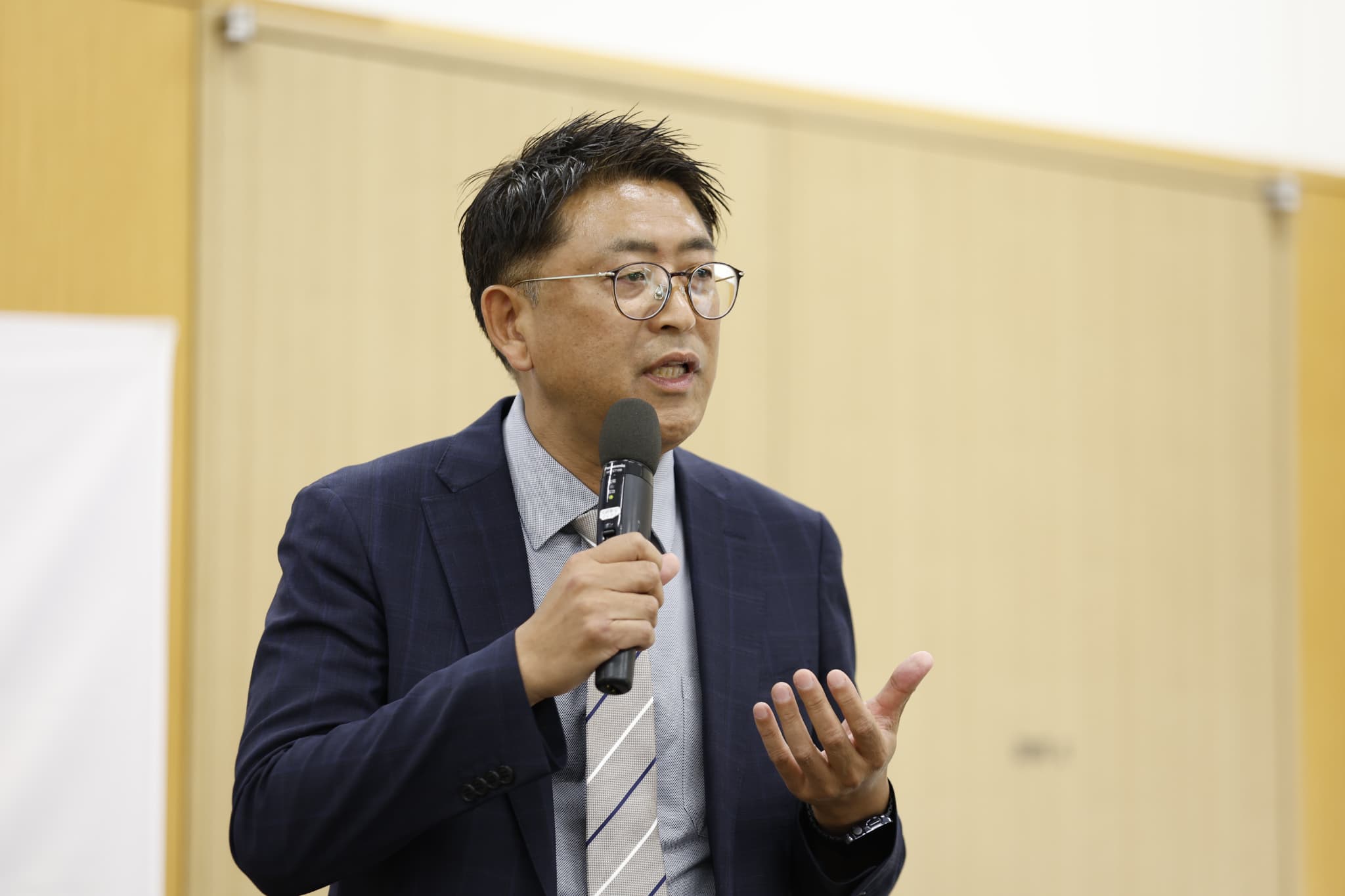 株式会社オリエントコーポレーション人事・総務グループキャリアデザイン推進部部長の栢野勇一郎氏（写真：フォート・キシモト）