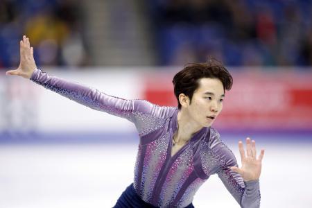 ＧＰ第３戦スケートカナダ男子ＳＰで２位の友野一希＝１日、サスカトゥーン（共同）