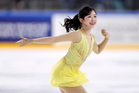 女子フリー　演技する中井亜美＝アンジェ（共同）