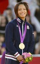 金メダルの「ご褒美」はパフェ 女子柔道・松本選手
