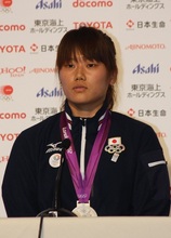 【メダリスト会見】バドミントン女子ダブルス藤井・垣岩組「かけがえのないパートナー」