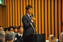 JOCの就職支援「アスナビ」：東京商工会議所で114社に対し、6名の選手が実情を説明