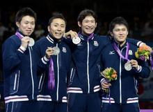 ボルト百ｍ連覇、卓球女子銀以上 ロンドン五輪第１０日