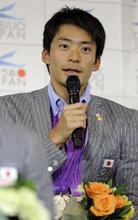 入江選手、４年後に意欲 競泳メダリストが帰国 