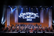 メダリスト総勢33人も参加 「オリンピックコンサート2012」を開催