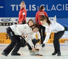 日本、スイスに惜敗 カーリング女子世界選手権