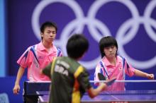 【ユースオリンピック】8月26日、卓球の混合チームで、丹羽孝希選手・谷岡あゆか選手組が金メダルを獲得！