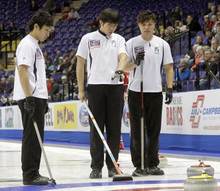 ＳＣ軽井沢クは１勝２敗 世界男子カーリング