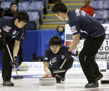 カーリング、ＳＣ軽井沢ク２勝目 男子の世界選手権