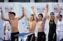 【ベオグラード大会・水泳】競泳男子4X200mリレーで日本チームが大会新記録で金メダルを獲得！