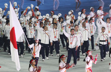 広州アジア大会が開幕、日本代表選手団300名が開会式に参加