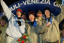 スキー・スノーボードハーフパイプで村上大輔選手金メダル、土井隼人選手銅メダルを獲得！