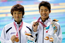 【競泳男子200m背泳ぎ】入江選手が金メダル、中野選手は銅メダルを獲得！ 