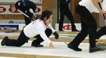 カーリング女子、中電が２連勝 代表決定戦、北海道銀も２勝１敗