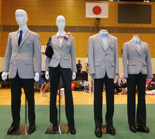 ソチオリンピック日本代表選手団の公式服装を発表