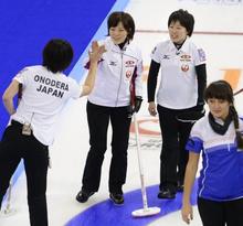 カーリング、道銀が代表決定戦へ 女子、五輪最終予選
