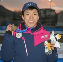 ユニバ、スケートで長谷川が金 男子５００ｍ、今大会日本初