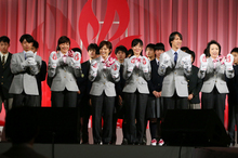 選手たちに大声援！　ソチオリンピック日本代表選手団壮行会を開催