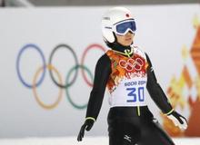平野、平岡が日本勢初メダル ジャンプ高梨は４位