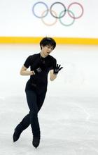 羽生ＳＰへ好調維持、４回転成功 フィギュア男子、１４日未明