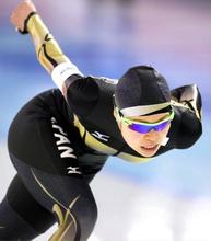 スピード女子千、小平は１３位 スキー距離の石田は１５位