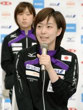卓球、石川佳純「決勝の舞台に」 日本代表が会見