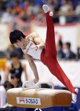 体操全日本、内村が史上初７連覇 女子は笹田がＶ２