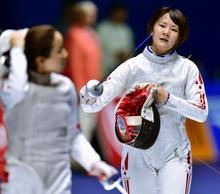 女子フルーレ団体は３位 アジア大会フェンシング