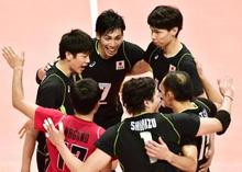 日本男子が決勝へ アジア大会バレーボール
