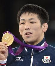 レスリング米満が引退 ロンドン五輪金メダリスト