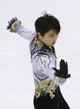 世界フィギュア、羽生は２位 宮原、初出場で銀メダル