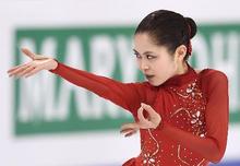 世界フィギュア、羽生は２位 宮原、初出場で銀メダル