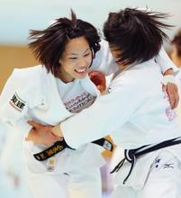 柔道女子が強化合宿公開 女王松本、今年は「疑」