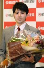 体操の塚原「世界一のコーチに」 引退、総監督就任へ