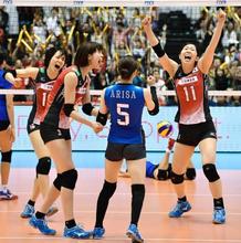 バレー女子日本、タイに逆転勝ち ３勝目、４位に後退