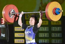 重量挙げ八木が２連覇、三宅４位 全日本選手権第１日