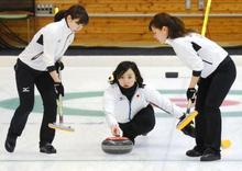 カーリング代表が公式練習 札幌冬季アジア大会
