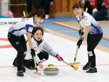 カーリング、ＬＳ北見が大勝発進 平昌五輪女子代表決定戦