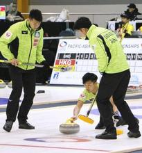 カーリング、ＳＣ軽井沢ク４連勝 ＰＡ選手権