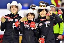 女子団体追い抜きで日本が世界新 スピードＷ杯、小平転倒で２０位