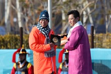 【平昌リポート】江陵の選手村で入村式 韓国の伝統音楽とダンスで歓迎