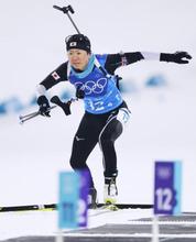 女子リレーで日本は１７位 バイアスロン・２２日